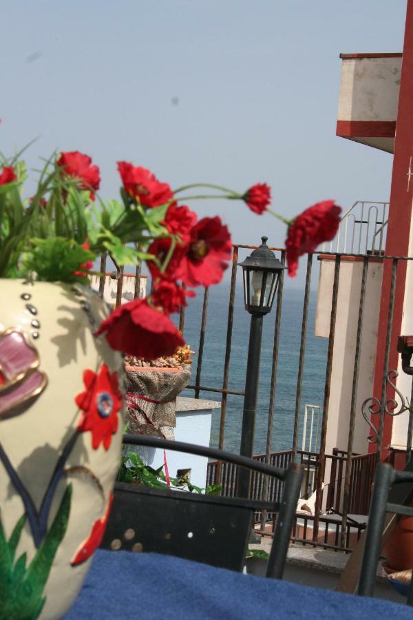 Casa Vacanze Aloha Giardini Naxos Exterior photo